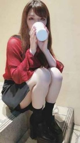倉本すみれの無修正作品