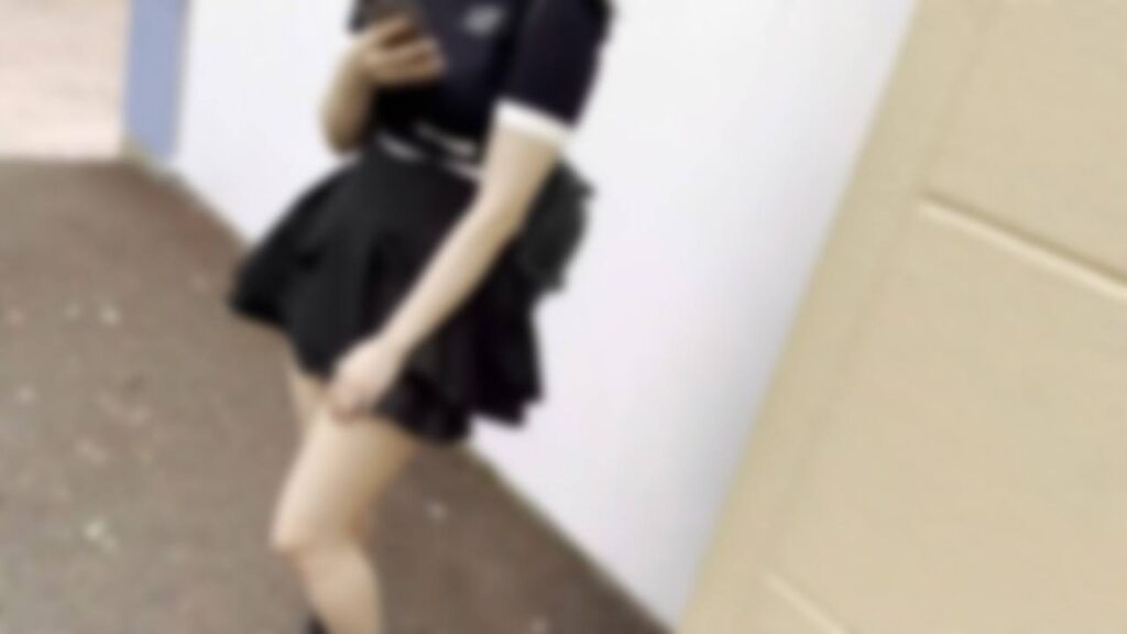 蒼井れいなの無修正FC2作品
