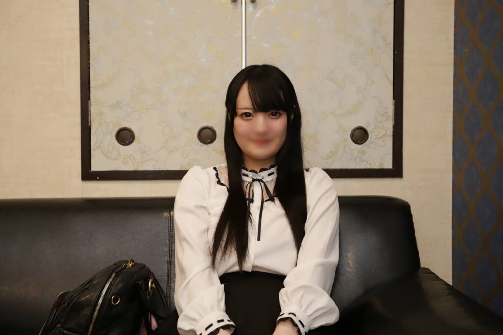 清宮すずの無修正FC2作品